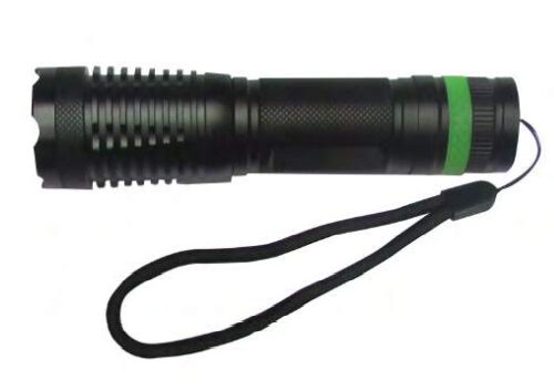 Linterna en aluminio con LED T6 5W. 180 Lúmenes. Recargable y a pilas