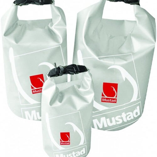 Bolso Impermeable PVC Mustad 40lts con Refractorio